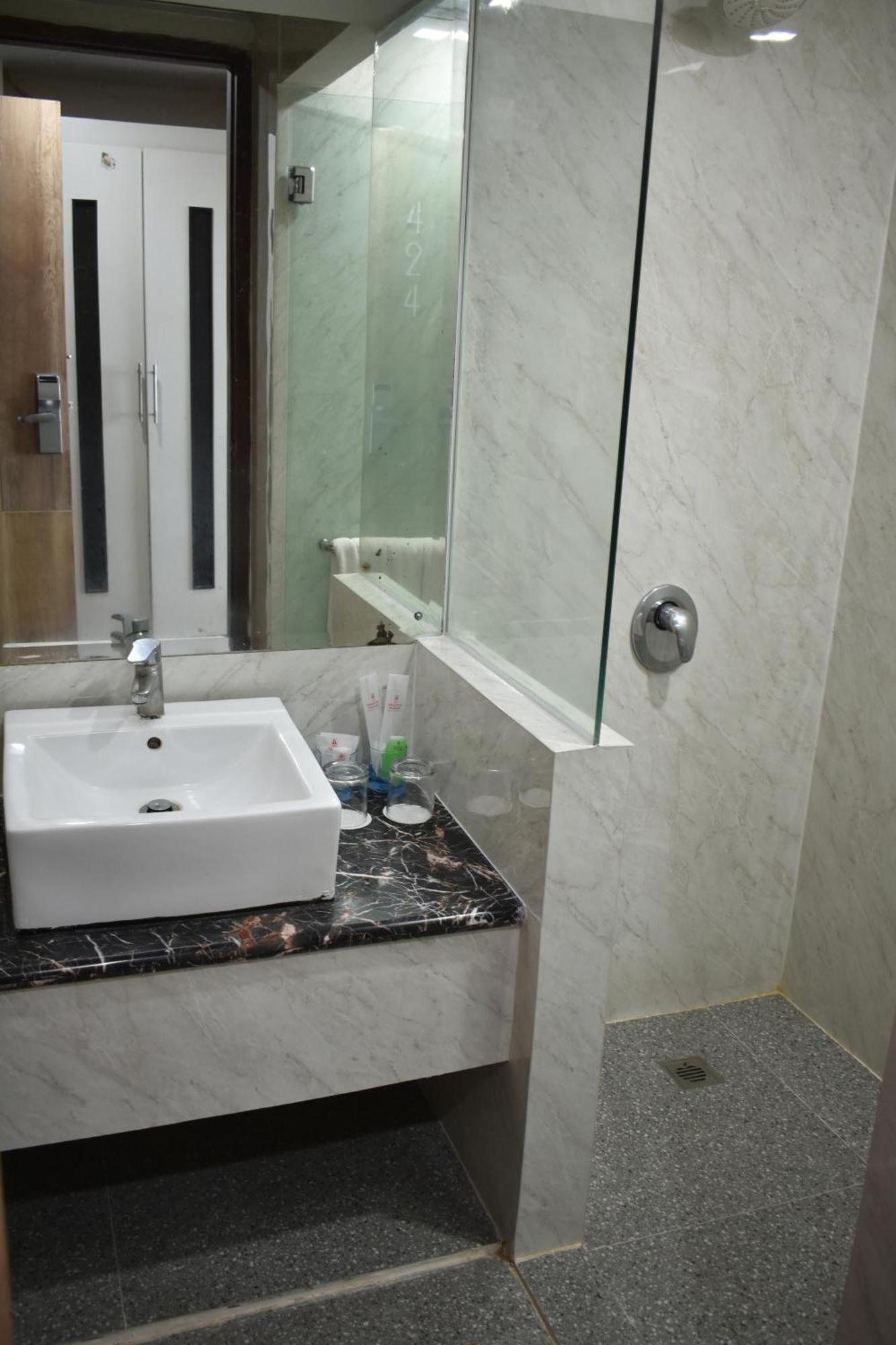 Abadi Hotel Malioboro Yogyakarta By Tritama Hospitality Dış mekan fotoğraf