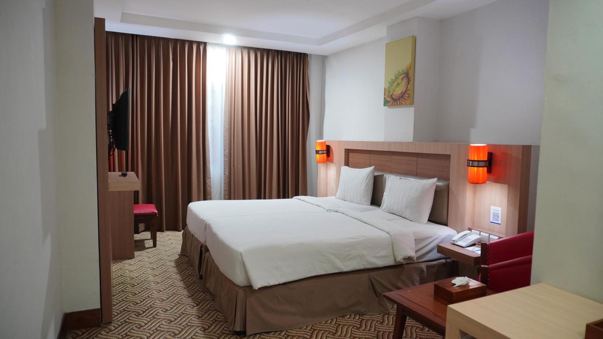Abadi Hotel Malioboro Yogyakarta By Tritama Hospitality Dış mekan fotoğraf