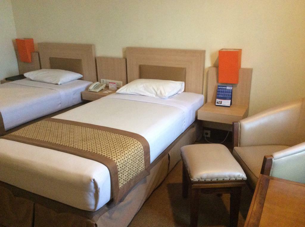 Abadi Hotel Malioboro Yogyakarta By Tritama Hospitality Dış mekan fotoğraf