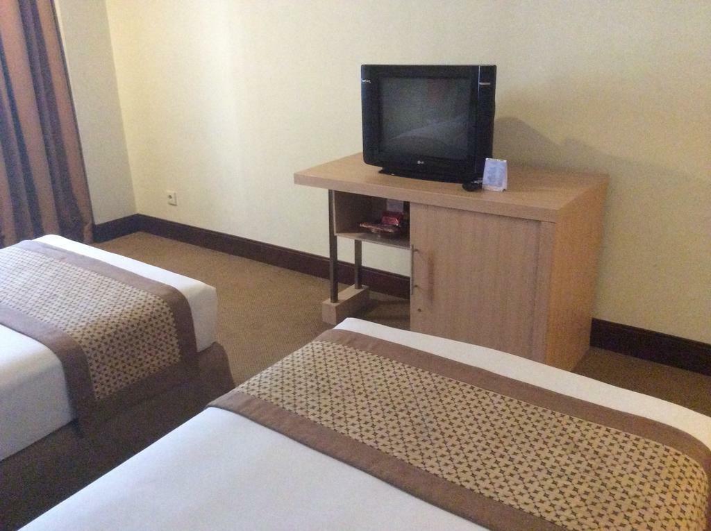 Abadi Hotel Malioboro Yogyakarta By Tritama Hospitality Dış mekan fotoğraf
