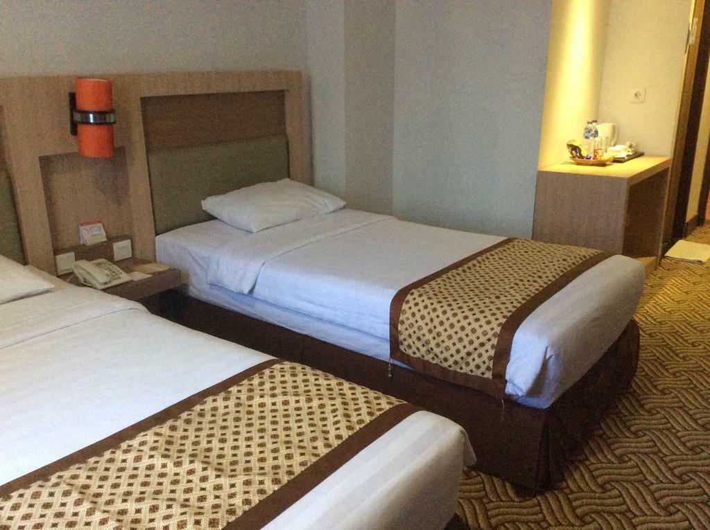 Abadi Hotel Malioboro Yogyakarta By Tritama Hospitality Dış mekan fotoğraf
